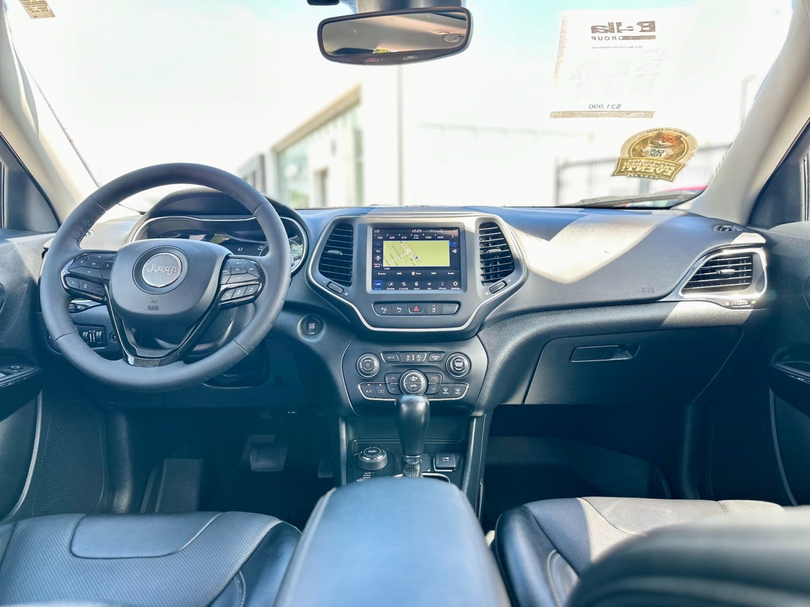 2023 Jeep Cherokee Altitude Lux